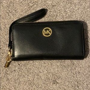 Michael Kors Wristlet